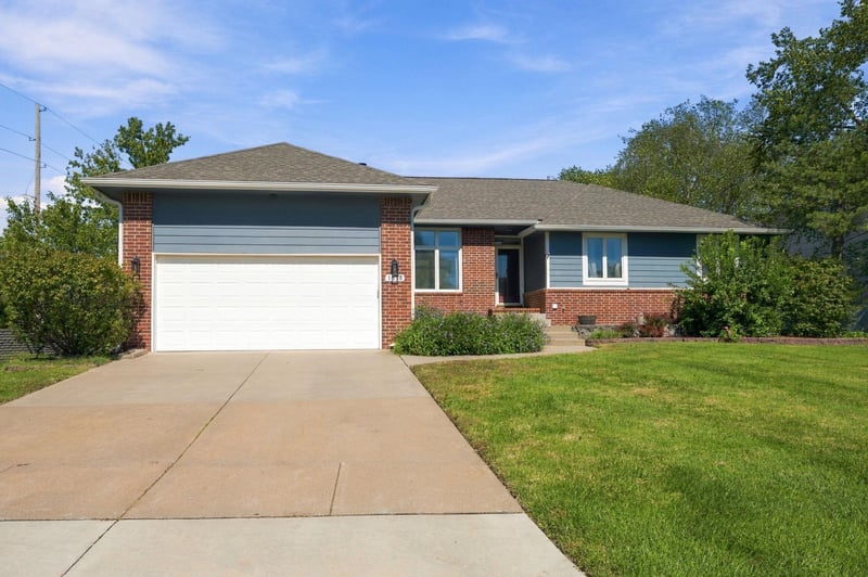 1618 W Elm, Andover, KS 67002