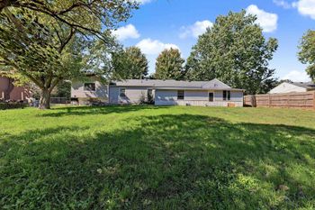 276 S Van Arsdale Ave, Haysville, KS 67060