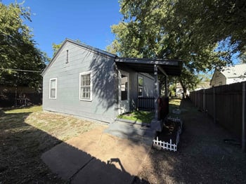 1454 S Bluffview Dr, Wichita, KS 67218-3034
