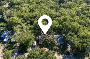 3129 E Glen Oaks Dr, Wichita, KS 67216
