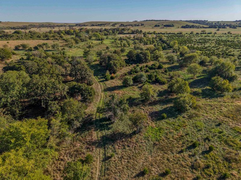 3086 Saddle Rd, Elk City, KS 67344