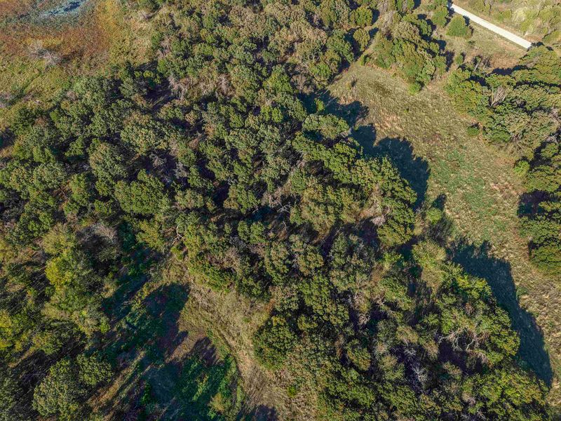 3086 Saddle Rd, Elk City, KS 67344