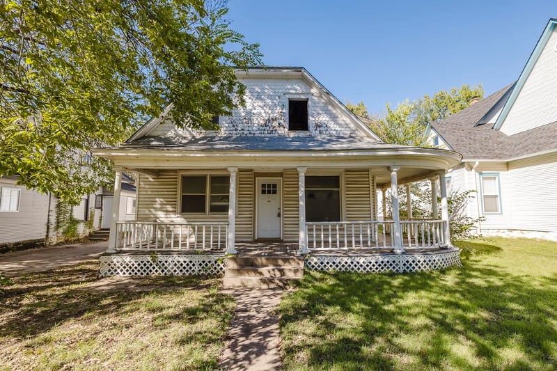 1310 W University, Wichita, KS 67213