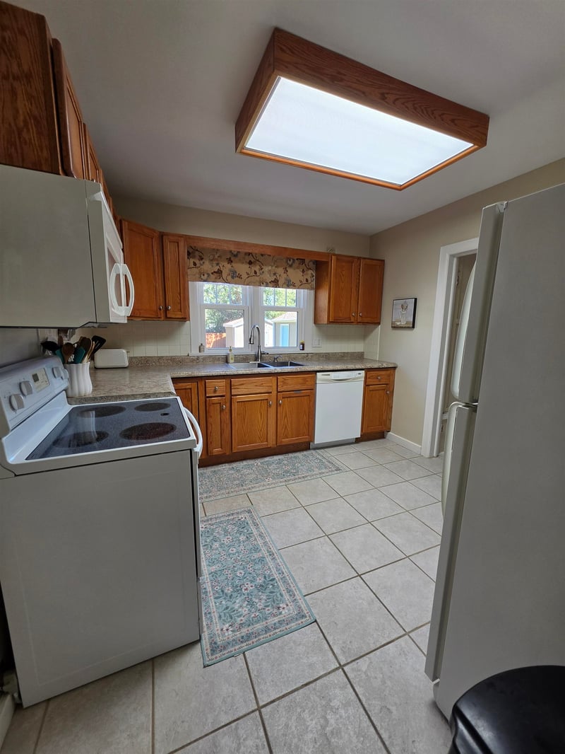 512 Franklin, Salina, KS 67401