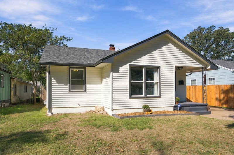 2219 S Ellis Ave, Wichita, KS 67110
