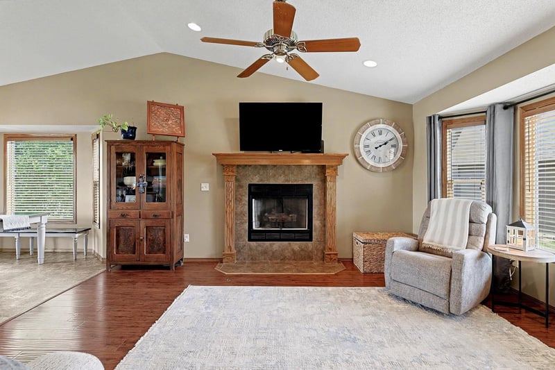 1601 N Nickelton Cir, Wichita, KS 67235