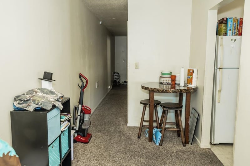 656-658 S Front St, Salina, KS 67401