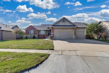 3817 N Rutgers St, Maize, KS 67101