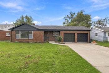 5929 E Bayley St, Wichita, KS 67218