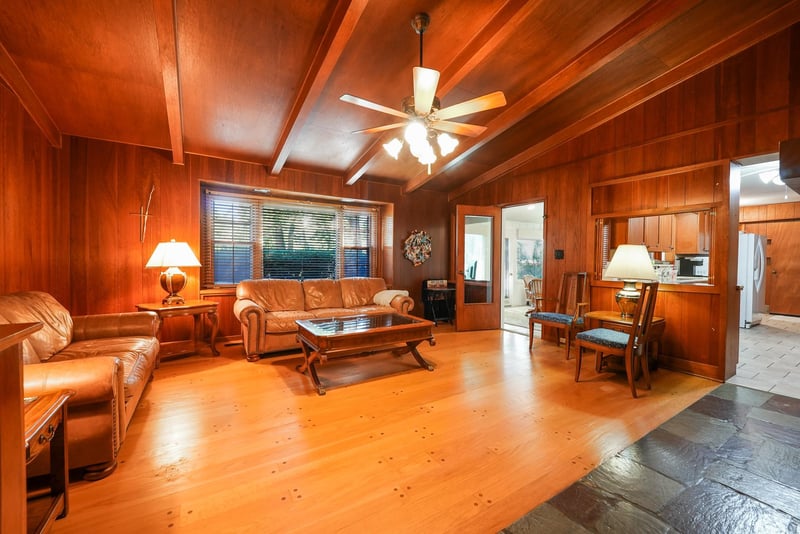 719 E Post Rd, El Dorado, KS 67042