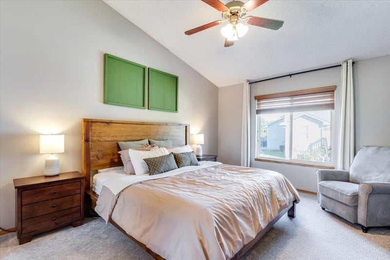 2430 S Westgate Ct, Wichita, KS 67215