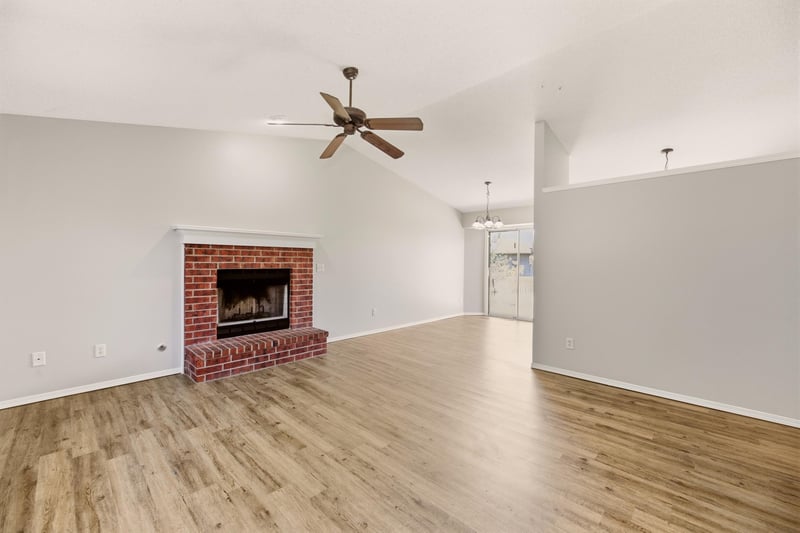1610 E Summerwood, Goddard, KS 67052