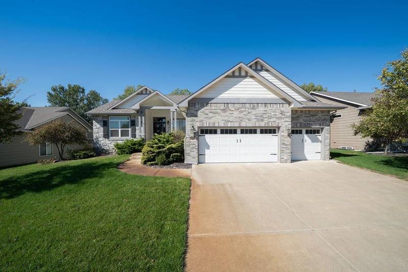 4311 N Ridge Port St, Wichita, KS 67205