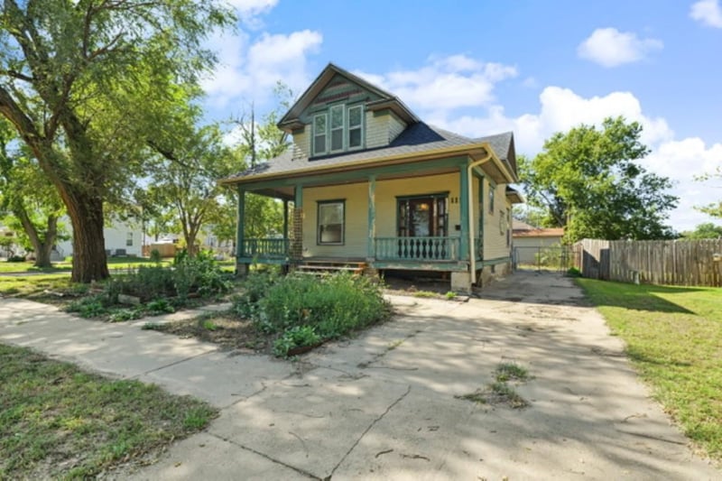 1116 Highland Ave, Salina, KS 67401