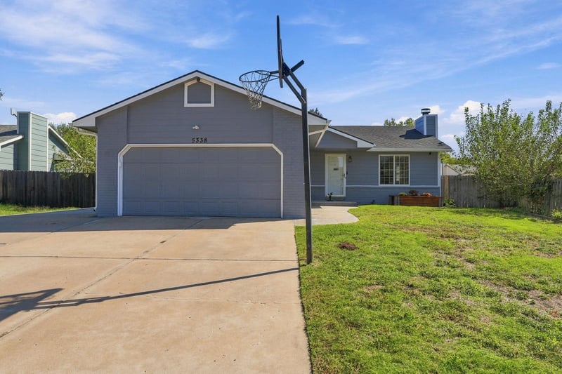 5338 S Main, Wichita, KS 67217