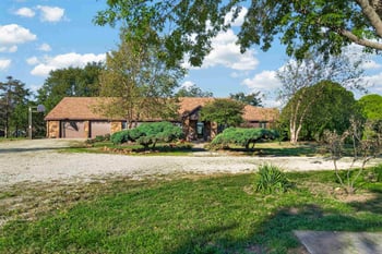 15903 SW 140th St, Rose Hill, KS 67133