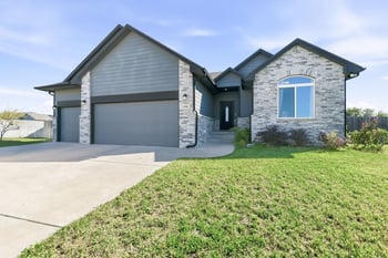 830 N Tyndall, Derby, KS 67037