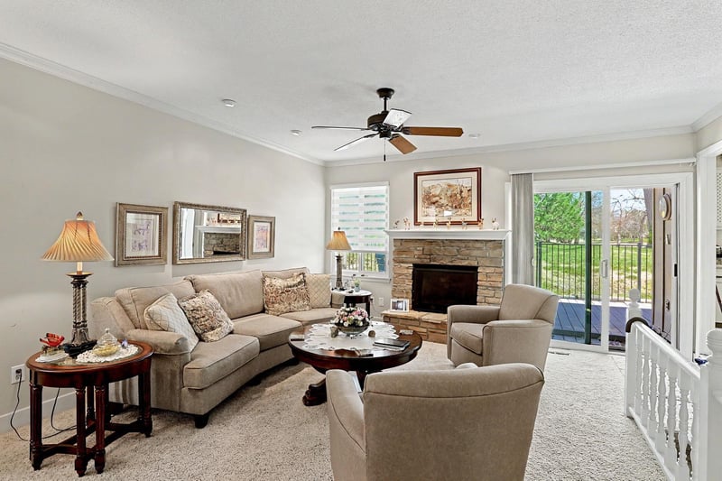 8201 E Harry Apt 1401, Wichita, KS 67207