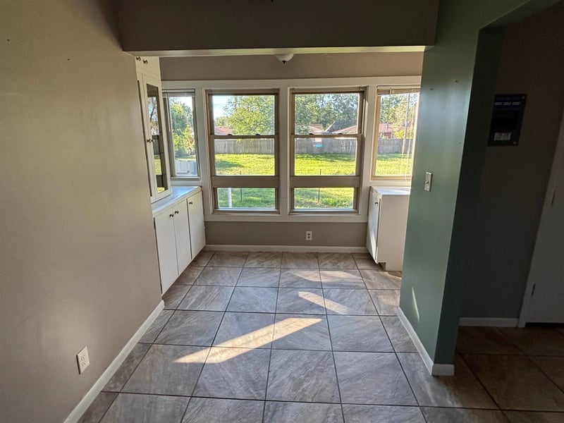 305 W 30th Ave, Hutchinson, KS 67502