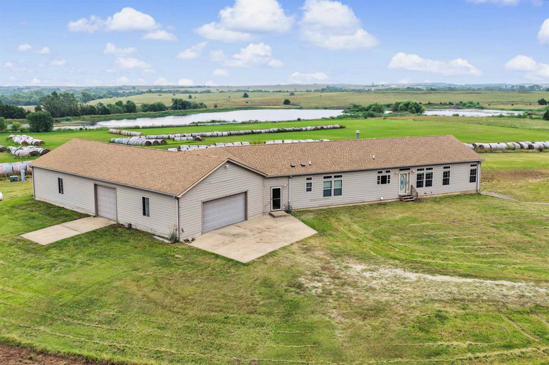 740 N Brookville Rd, Brookville, KS 67425