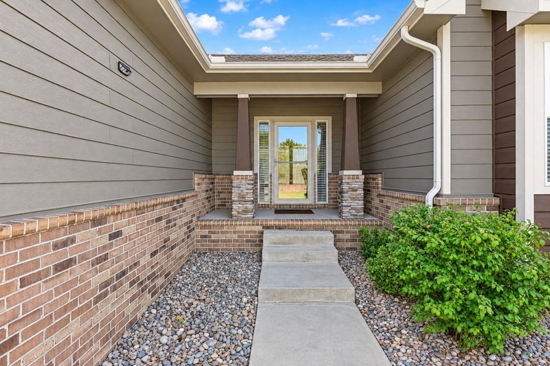 2606 S Lark, Wichita, KS 67215