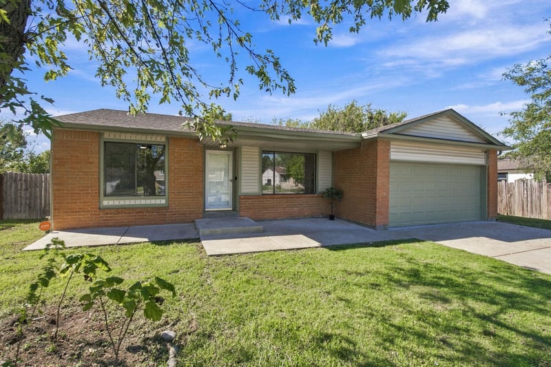 3115 N Brookfield St, Wichita, KS 67226