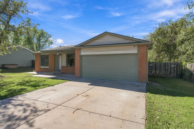 3115 N Brookfield St, Wichita, KS 67226