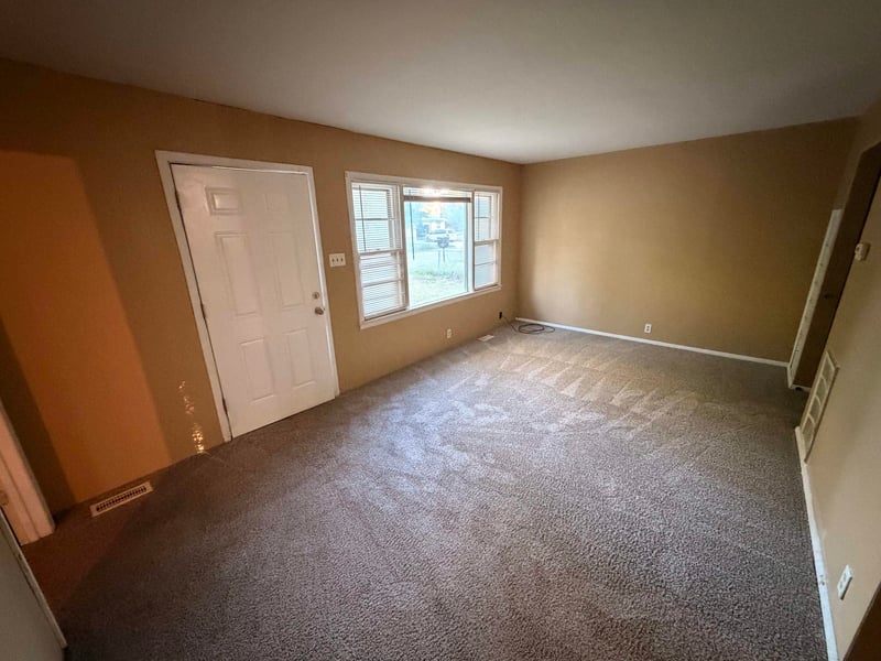1435 N 3rd St, Arkansas City, KS 67005