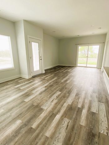 5472 E Colburn St #5474 E Colburn St, Bel Aire, KS 67220