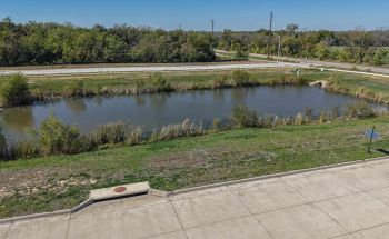5472-5474 E Colburn, Bel Aire, KS 67220-3007