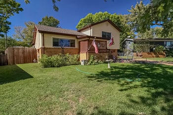 2201 S Bonn Ave, Wichita, KS 67213