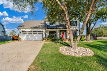 2423 N Vinegate, Wichita, KS 67226
