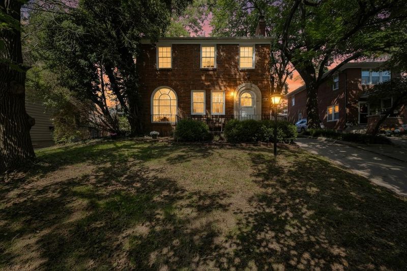 3922 E Willow St, Wichita, KS 67218