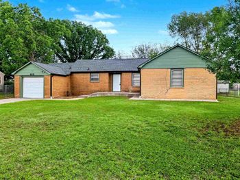 620 N Oak, Goddard, KS 67052