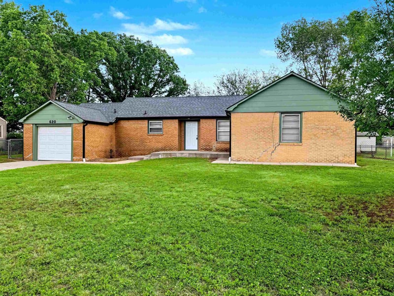620 N Oak, Goddard, KS 67052