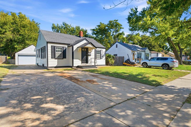 1248 N Pershing Ave, Wichita, KS 67208