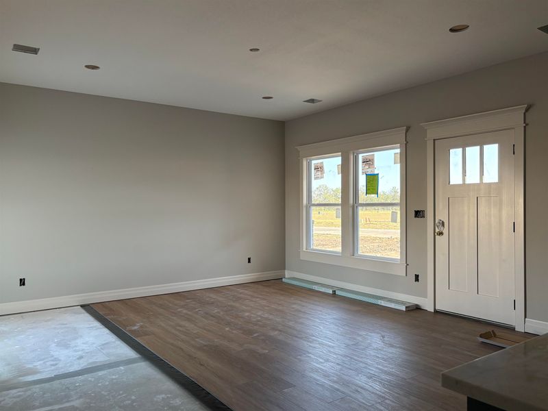 148 E Hickam St, Derby, KS 67037