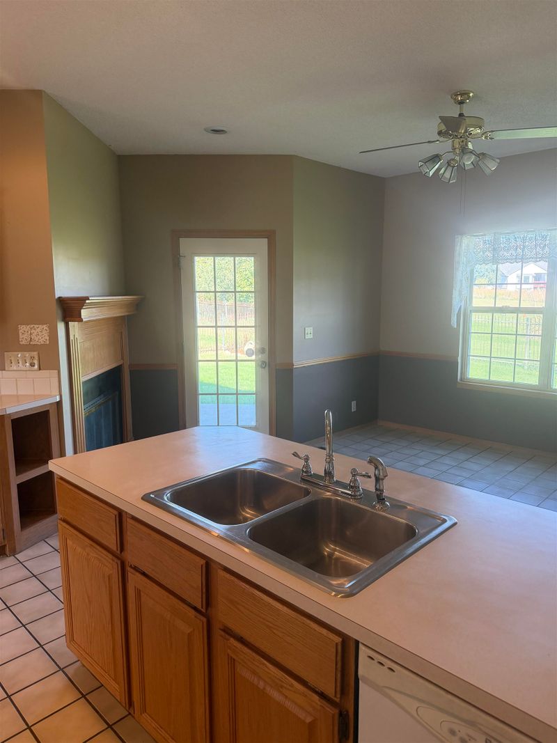 1350 E Glenview, El Dorado, KS 67042