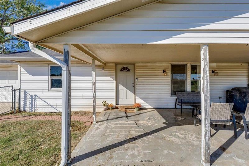 28550 121st Rd, Arkansas City, KS 67005