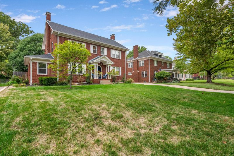 211 N Pershing Ave, Wichita, KS 67208