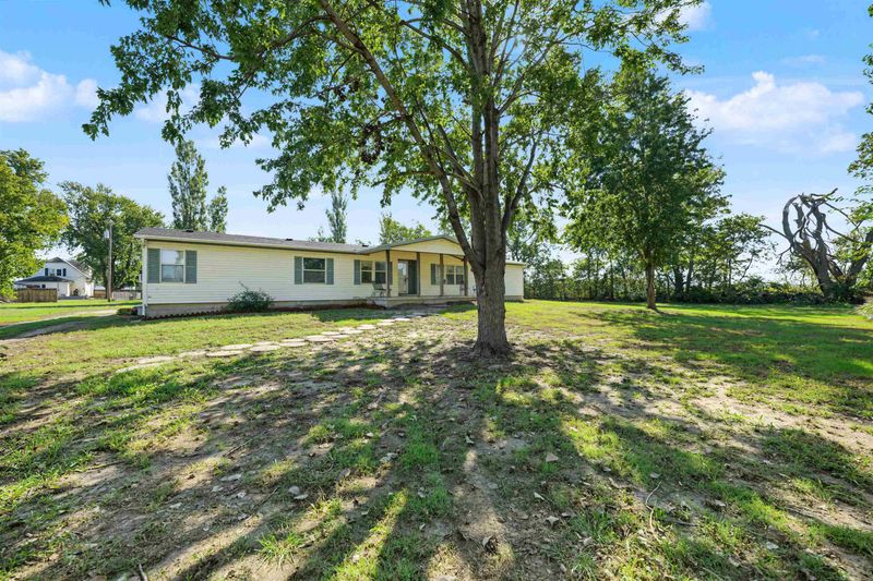 227 S Center St, Assaria, KS 67416