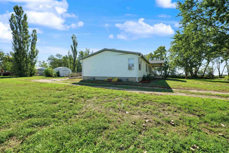 227 S Center St, Assaria, KS 67416