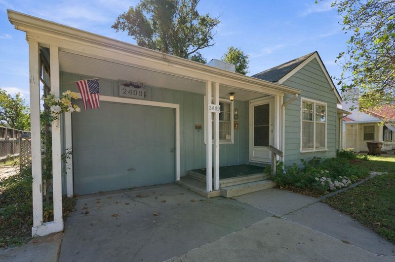 2409 E Mesita, Wichita, KS 67211