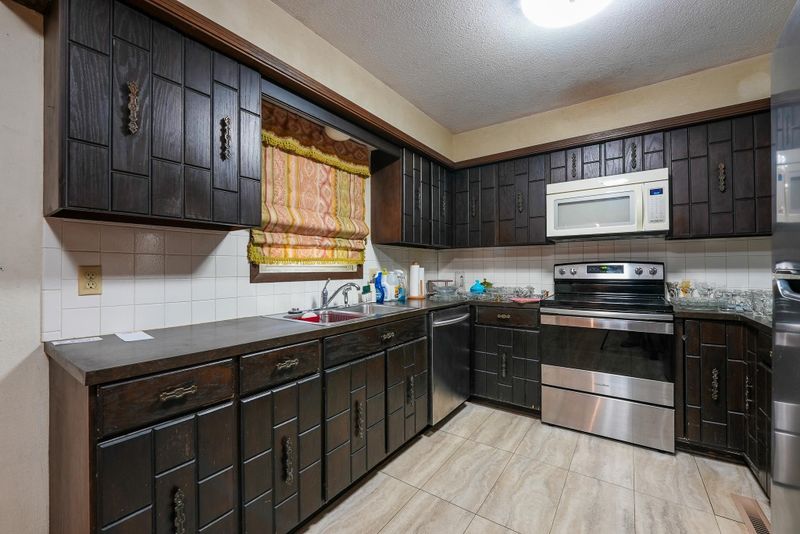 120 N Maize Rd Unit 23, Maize, KS 67212