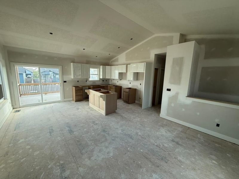 5049 N Toben Ct, Bel Aire, KS 67226-1341