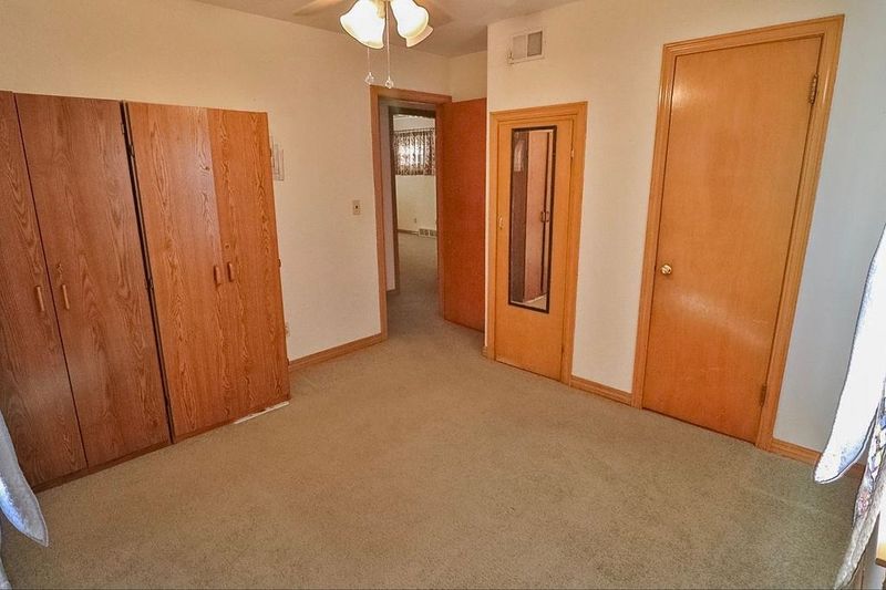 3407 S Downtain Dr, Wichita, KS 67217