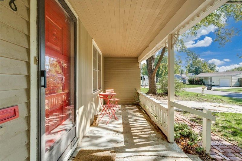 2258 S Old Manor, Wichita, KS 67218