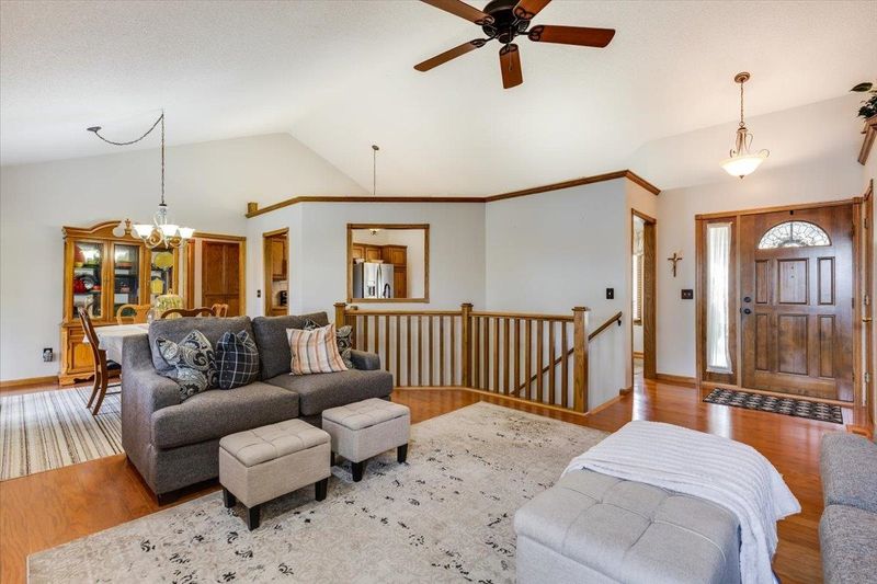 2432 N Crestline St, Wichita, KS 67205