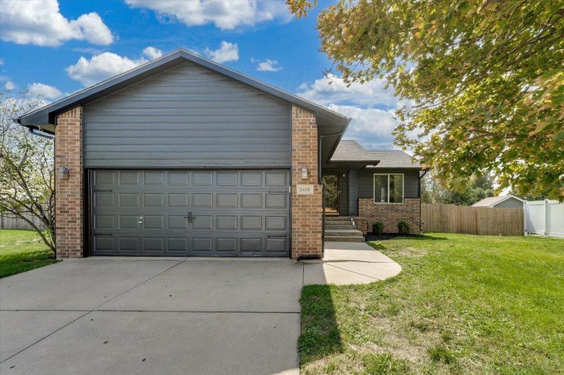 1410 N Decker St, Wichita, KS 67235-5300