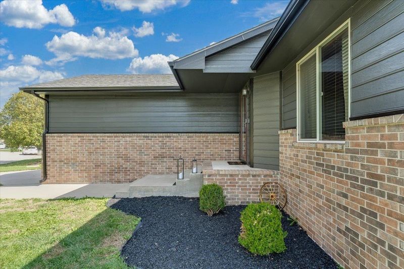 1410 N Decker St, Wichita, KS 67235-5300